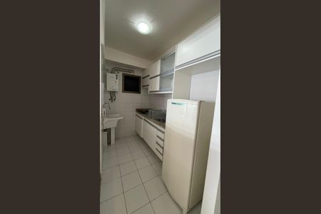 8_photo/071610a637.aafc750051720c32-ATLAS-ad21f8be-e50c-4fbc-b69b-e318201b34ee.jpg de apartamento à venda com 1 quarto, 47m² em Alphaville I, Salvador