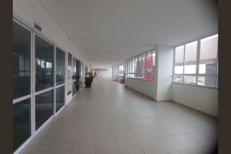 43_photo/071610a779.c7d943991d519b96-ATLAS-58aa90e3-06bb-46bd-b7d2-407dc7eacb8b.jpg de apartamento para alugar com 3 quartos, 70m² em Patamares, Salvador