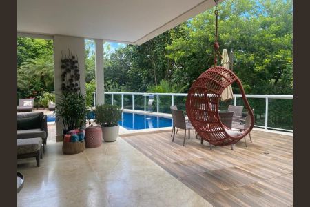 3_photo/071610a9f3.bd2dffe6b68feeb7-ATLAS-46bba2e0-3b5e-46eb-9372-abbec2746d07.jpg de casa à venda com 6 quartos, 1200m² em Patamares, Salvador