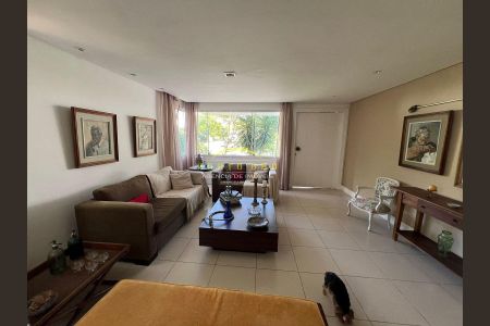 15_photo/071610a9f3.bd2dffe6b68feeb7-ATLAS-cd9d0dd7-4b9f-4239-8ac3-7fa93947184d.jpg de casa à venda com 6 quartos, 660m² em Patamares, Salvador