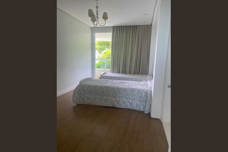 8_photo/071610a9f3.bd2dffe6b68feeb7-ATLAS-dc757406-65ba-4c4a-a7b4-31385ca79a96.jpg de casa à venda com 6 quartos, 1200m² em Patamares, Salvador