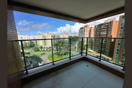 2_photo/071610ab85.2ac17a4dd30bb677-ATLAS-4a04fddf-e678-4cef-80b8-fe264119eb7d.jpg de apartamento à venda com 4 quartos, 205m² em Alphaville I, Salvador