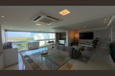 3_photo/071610ab9d.1e45c290f45d527b-ATLAS-cbede3b3-2a62-4c8b-bf4c-82ff5b86bbba.jpg de apartamento à venda com 3 quartos, 142m² em Alphaville I, Salvador