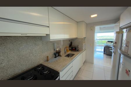 19_photo/071610ab9d.1e45c290f45d527b-ATLAS-e820d7c7-32fb-4cdf-8e3c-d29fbf7a7b05.jpg de apartamento à venda com 3 quartos, 142m² em Alphaville I, Salvador