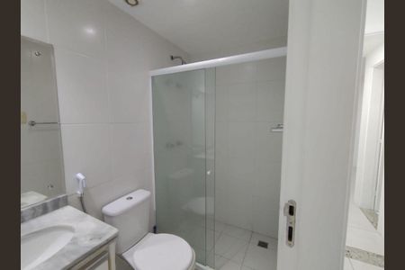 17_photo/071610abf5.f861ecc718bdcbd7-ATLAS-bc3cd8fa-2fa5-453f-a4cb-4c97528a5768.jpg de apartamento para alugar com 3 quartos, 80m² em Alphaville I, Salvador