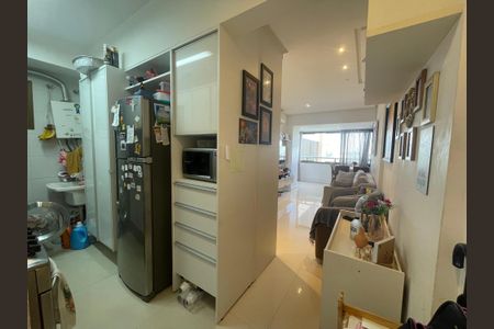 5_photo/071610aced.6c9b18012a801e27-ATLAS-06f6cd7e-0a67-4b3e-8076-82e796e5bf65.jpg de apartamento à venda com 1 quarto, 50m² em Alphaville I, Salvador