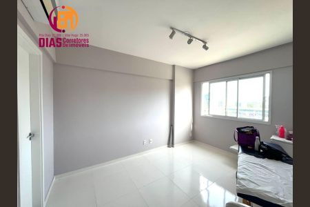 8_photo/071610adb5.78e80eb36c29b95a-ATLAS-b8ea4bd6-aa03-4cc7-a63d-bbbb944943c8.jpg de apartamento à venda com 3 quartos, 80m² em Paralela, Salvador