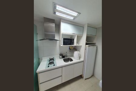 12_photo/071610aeeb.6721d330cc8d7611-ATLAS-e3dd248c-9cb8-499c-aa89-5912c45d853f.jpg de apartamento para alugar com 1 quarto, 54m² em Paralela, Salvador