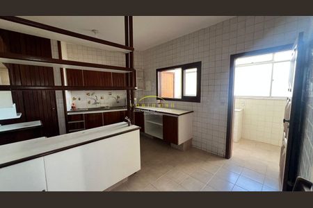 11_photo/071611e8f1.4f48e483d4bcdc3b-ATLAS-6c9cdaff-b4fc-4fb2-9af2-1d70cb9448ba.jpg de apartamento para alugar com 3 quartos, 220m² em B. Avenida, Salvador