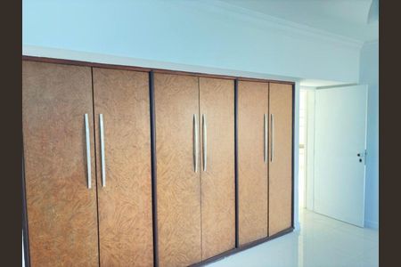 29_photo/07161218f7.9b0e853e47463488-ATLAS-3f2b8be6-a59f-4fea-bb7a-2edad79c9fe3.jpg de apartamento para alugar com 4 quartos, 190m² em Coutos, Salvador