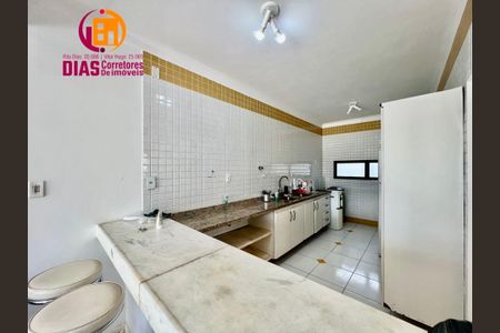 17_photo/071612224f.0f81dd1a9a4f6ffb-ATLAS-9f6fc2ee-0bdd-4e7a-9fe8-739873b6bb70.jpg de casa à venda com 4 quartos, 200m² em Fazenda Coutos, Salvador