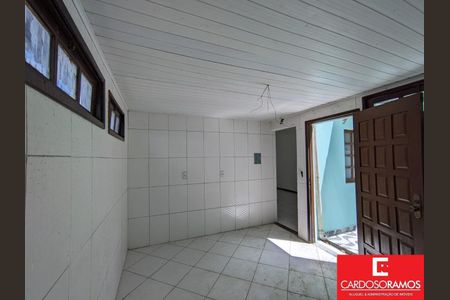 11_photo/0716165149.dc8bbd111761e841-ATLAS-1bad9a87-a0b6-4d6c-a26f-b55fd6832f11.jpg de casa à venda com 3 quartos, 110m² em São Cristóvão, Salvador