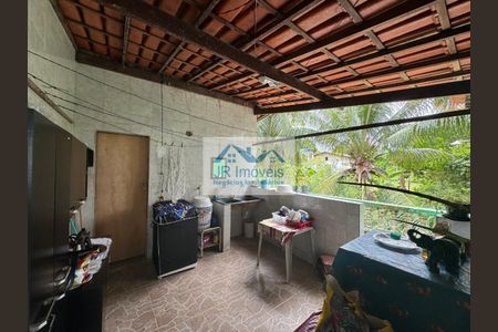 9_photo/071616f63f.f861ecc718bdcbd7-ATLAS-3602138c-b5e8-4fc0-8e4c-a70703a71d96.jpg de casa à venda com 5 quartos, 210m² em Jardim das Margaridas, Salvador