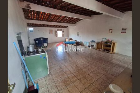 4_photo/0716170199.93b8fa184532727f-ATLAS-71104ade-930a-4ef4-bb97-5c4e2087484c.jpg de casa à venda com 1 quarto, 70m² em Mussurunga, Salvador