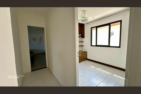 4_photo/07161741a7.fbea39aa3385a93f-ATLAS-1a44c44c-2e33-4e3d-8156-1d62f43ae0f3.jpg de casa à venda com 4 quartos, 303m² em Piatã, Salvador