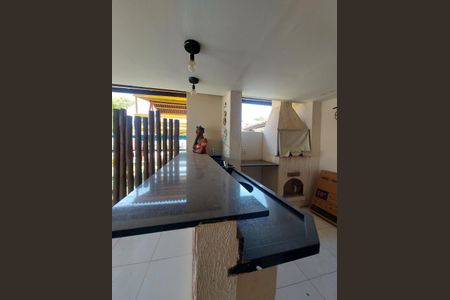 7_photo/07161743e1.7aa7752cca68cf40-ATLAS-ccd7abf3-e31c-40fb-ac87-37a74224c5d5.jpg de casa à venda com 5 quartos, 180m² em Piatã, Salvador