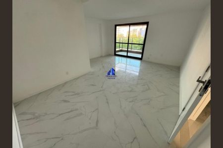 12_photo/07161754b3.31b814cc611d1a2f-ATLAS-b5e541b8-d82e-4c57-924d-81ce575ff20a.jpg de apartamento à venda com 4 quartos, 220m² em Alphaville I, Salvador