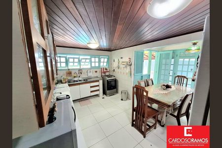 15_photo/0716175ed5.6eaa33ef77f76814-ATLAS-b02ec5e0-e093-4e7c-8124-19eb8792a49c.jpg de casa à venda com 4 quartos, 328m² em Piatã, Salvador