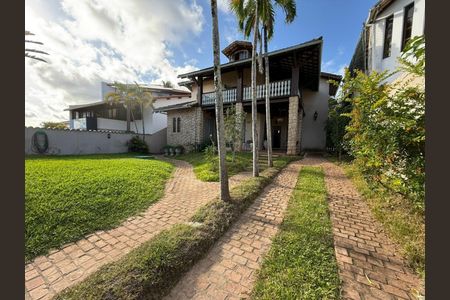 3_photo/0716175f25.786ced69833e2489-ATLAS-bf6c8d18-7a6b-417c-a1ea-e71400f60f17.jpg de casa à venda com 5 quartos, 675m² em Piatã, Salvador