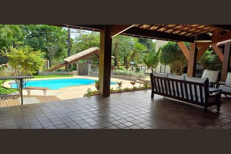 4_photo/0716175f25.e7addae7bde7a197-ATLAS-c9a8fa9e-870f-4062-bad1-e4033c39b39a.jpg de casa à venda com 5 quartos, 600m² em Piatã, Salvador