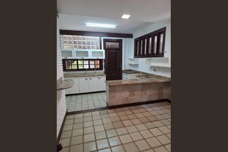 12_photo/0716175f25.e7addae7bde7a197-ATLAS-ca1ebbb4-c4c0-436a-8df2-b7b380fc69ca.jpg de casa à venda com 5 quartos, 600m² em Piatã, Salvador