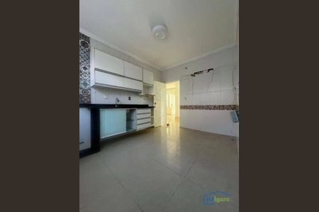 20_photo/07161761e7.49e5f4e107e90c19-ATLAS-24c41423-b9d3-4ca9-9dc3-17ded6431773.jpg de casa à venda com 3 quartos, 230m² em Piatã, Salvador