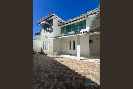 37_photo/07161761e7.49e5f4e107e90c19-ATLAS-27bbbffb-8a30-427e-bc14-1770f67fd6ad.jpg de casa à venda com 3 quartos, 230m² em Piatã, Salvador