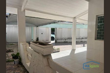 5_photo/07161761e7.49e5f4e107e90c19-ATLAS-ef88b282-a959-4e0d-8f6c-f0f58ff1984b.jpg de casa à venda com 3 quartos, 230m² em Piatã, Salvador