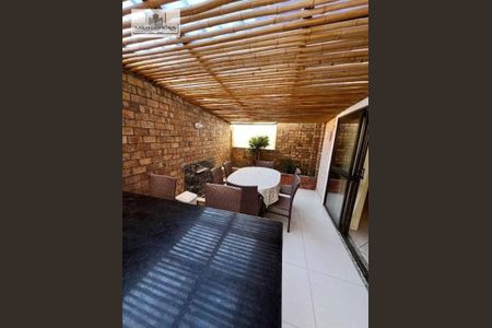 6_photo/0716176231.b7a28b76476596d7-ATLAS-3a86bd93-9c4e-4ef0-bb08-0e2037e7070c.jpg de casa à venda com 7 quartos, 336m² em Jardim Placaford, Salvador