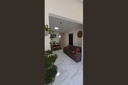 12_photo/0716177f07.ceff8192393c33de-ATLAS-8a535565-e198-4e0e-9115-c45c038e35ad.jpg de casa à venda com 3 quartos, 82m² em Itapuã, Salvador