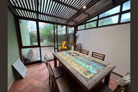 12_photo/07161787c1.f174c582b74c2f74-ATLAS-88ff05c1-d68e-4bc0-9cd2-d2efc6048182.jpg de casa à venda com 4 quartos, 300m² em Itapuã, Salvador