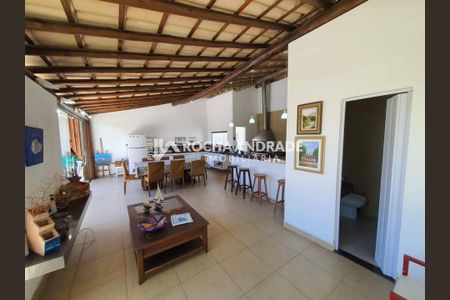 7_photo/071617892b.ceff8192393c33de-ATLAS-2897ccbe-63ca-4f94-8168-8d5a54db91e4.jpg de casa à venda com 5 quartos, 183m² em Itapuã, Salvador