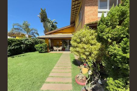 10_photo/07161792eb.9c27ff06134c7db2-ATLAS-4eee5ef2-33d5-4fba-94ae-55f3aa956e70.jpg de casa à venda com 4 quartos, 295m² em Stella Maris, Salvador