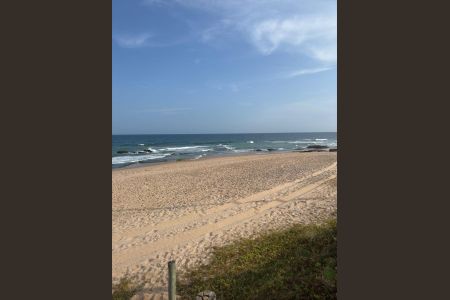 22_photo/071617bc11.5bc4e555b9c29fe3-ATLAS-ce237efd-caa2-4139-aaa9-a42730670f57.jpg de casa à venda com 3 quartos, 170m² em Stella Maris, Salvador