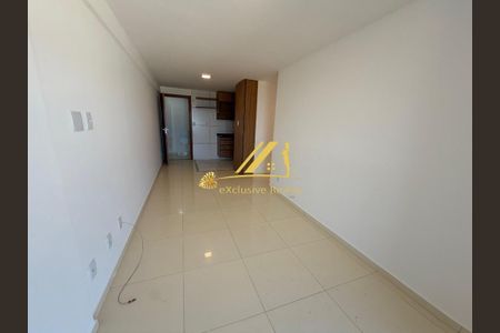 73_photo/071617bd8b.6c77e2167967a2e0-ATLAS-4e0df85d-09c9-4d65-8b72-d0237bcc91b5.jpg de apartamento à venda com 2 quartos, 66m² em Stella Maris, Salvador