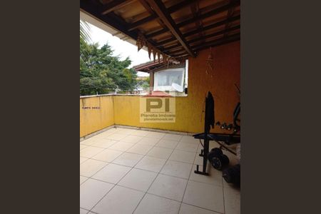 11_photo/071617c1dd.e100dba37721dde7-ATLAS-4e8e1c32-8d70-4793-bd28-cda529da63aa.jpg de casa à venda com 4 quartos, 399m² em Stella Maris, Salvador