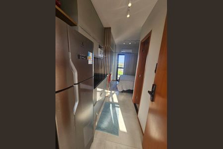 7_photo/071619de37.34beb6889ad9cd13-ATLAS-2b0f19a1-5dd3-47fa-a7e5-1ec38deb6b45.jpg de apartamento para alugar com 1 quarto, 20m² em Piatã, Salvador