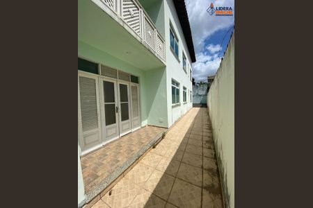 5_photo/071619de37.4475f50f386cc7ec-ATLAS-236d4933-a2fd-4e1f-877c-4dbfac1e7ba1.jpg de casa à venda com 8 quartos, 410m² em Piatã, Salvador