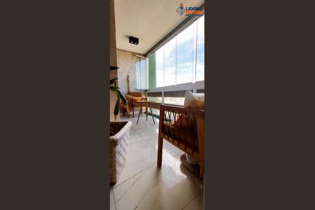 11_photo/071619df0f.b8a9f91cb517b5ed-ATLAS-5a3c63b5-d94b-4e53-afc4-910fc8331835.jpg de apartamento à venda com 3 quartos, 200m² em Piatã, Salvador