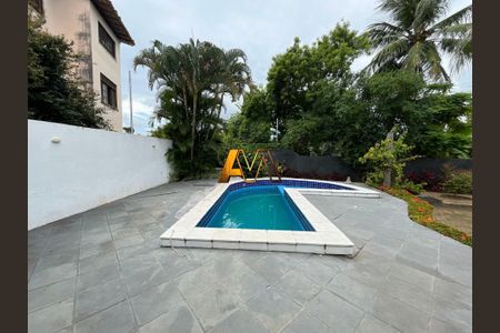 2_photo/071619dffd.ceff8192393c33de-ATLAS-06fd975c-26e5-45ed-951f-3e7b0e2ed59f.jpg de casa à venda com 3 quartos, 376m² em Piatã, Salvador