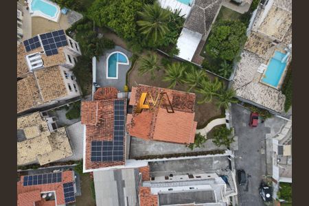 7_photo/071619dffd.ceff8192393c33de-ATLAS-1a8ecf3b-2ead-42c5-b9b4-c570a8a68325.jpg de casa à venda com 3 quartos, 376m² em Piatã, Salvador