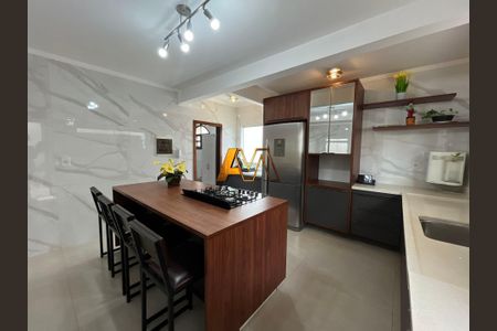 5_photo/071619dffd.ceff8192393c33de-ATLAS-8e8c06ac-0f6c-413a-b5ba-d05642a2dcc1.jpg de casa à venda com 3 quartos, 376m² em Piatã, Salvador