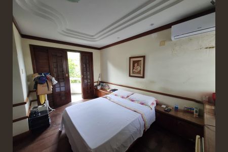 8_photo/071619e08d.e6e1c947b02cf8fb-ATLAS-4d7fca7e-ae63-469f-bbc0-2e37a317714e.jpg de casa à venda com 4 quartos, 280m² em Piatã, Salvador