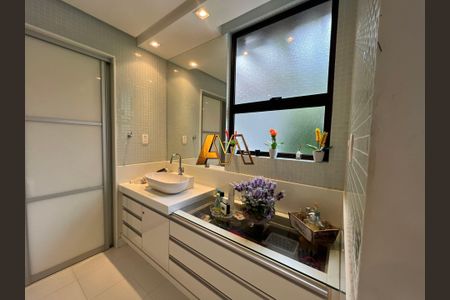 6_photo/071619e151.7e2ea02b9085bf9d-ATLAS-2f033354-d8fa-45d9-96dc-acd87a970ae0.jpg de casa à venda com 4 quartos, 500m² em Piatã, Salvador