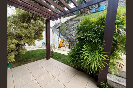 4_photo/071619e151.7e2ea02b9085bf9d-ATLAS-420e9fc7-ce5d-4d2b-94aa-d119af8a215a.jpg de casa à venda com 4 quartos, 500m² em Piatã, Salvador