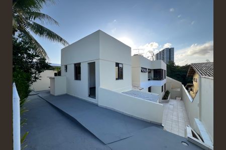 12_photo/071619e2a9.481bc2eec9427697-ATLAS-0452a4b7-8917-453a-a9d2-b19ecdf9d17e.jpg de casa à venda com 5 quartos, 600m² em Piatã, Salvador