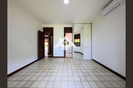 39_photo/071619e683.2f15d505e37c7ac5-ATLAS-b7c1fa4a-acab-45f9-973e-33f7d05f5cad.jpg de casa à venda com 5 quartos, 460m² em Jaguaribe, Salvador