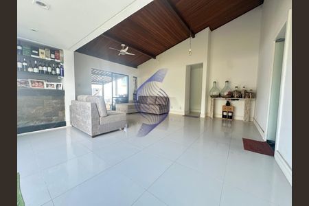 4_photo/071619f0b1.a51206eb1bc90ae4-ATLAS-d55009df-dbfe-42e8-aed8-d8471c14f9de.jpg de casa à venda com 3 quartos, 250m² em Jaguaribe, Salvador