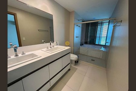 29_photo/071619f135.ef17f09ecc4cbcb1-ATLAS-634f7cb2-61b0-4e48-98e8-530f9794a6d3.jpg de apartamento para alugar com 4 quartos, 240m² em Jaguaribe, Salvador