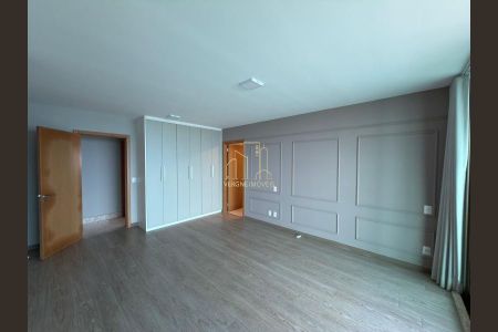 5_photo/071619f135.ef17f09ecc4cbcb1-ATLAS-6c07a9a3-aa9f-429f-bd9b-b9f32ee7cac3.jpg de apartamento para alugar com 4 quartos, 242m² em Jaguaribe, Salvador